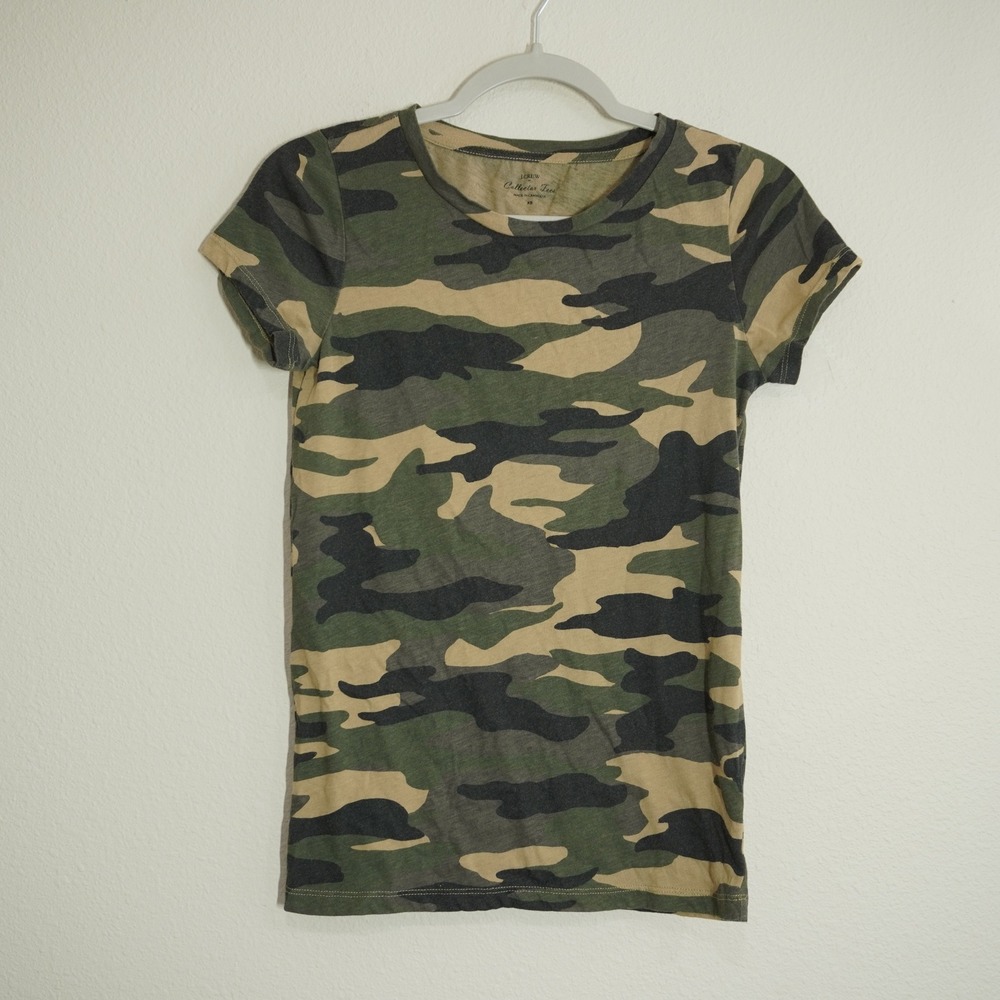 J. Crew Women's XS Green Camo T-Shirt Short Sleeve Collector Tee Casual Soft
